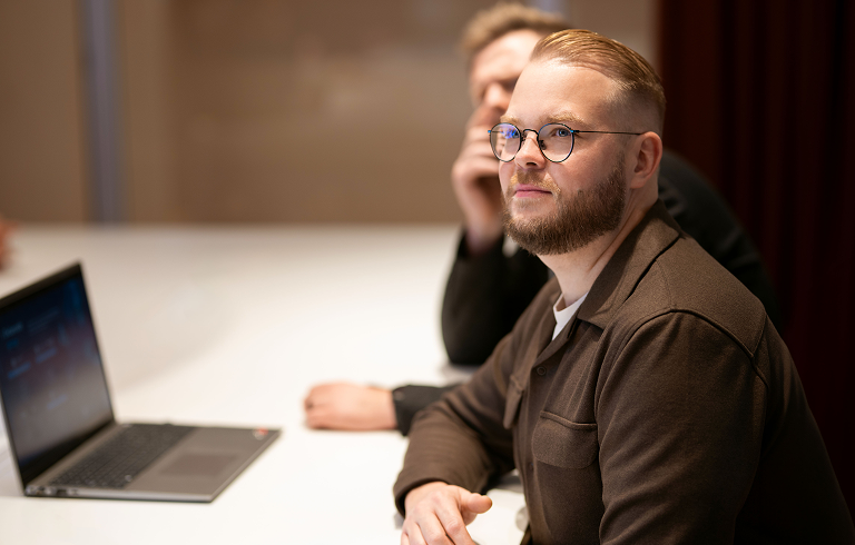 Delamode Baltics ads careers in logistics and transport in Lithuania